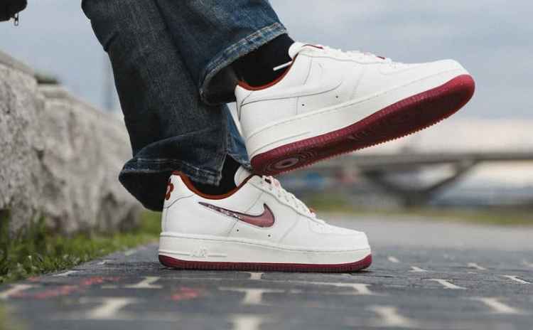 Nike Air Force 1 Low “Valentine's Day”